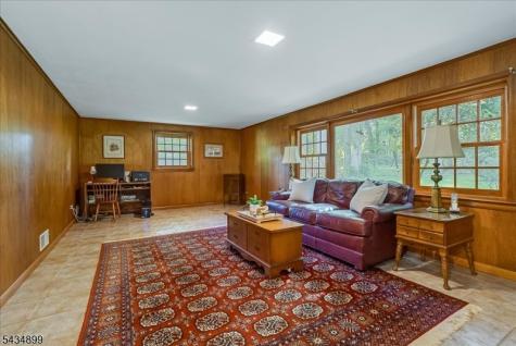 1110 Minisink Way Westfield NJ 07090