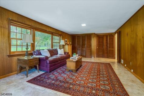 1110 Minisink Way Westfield NJ 07090