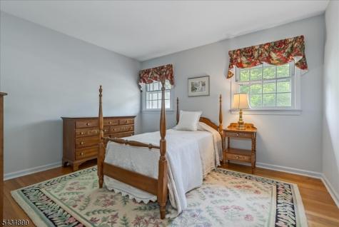 1110 Minisink Way Westfield NJ 07090