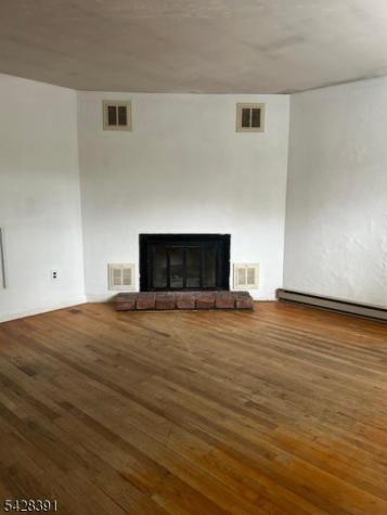 15 Carl Walsh Road Franklin NJ 07416