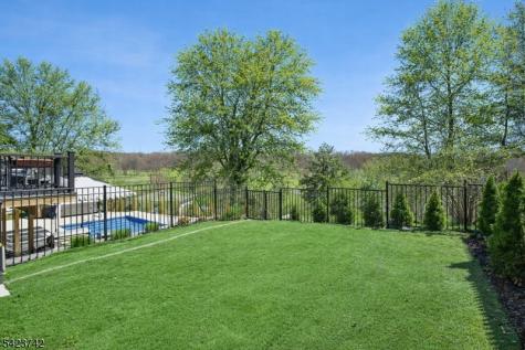 8 Rand Drive West Orange NJ 07052