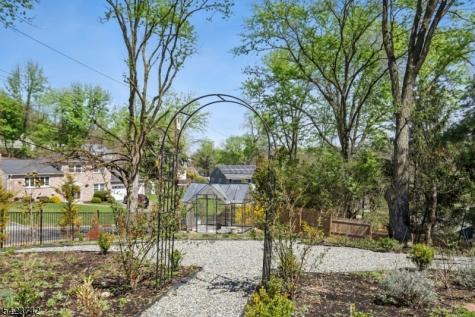 8 Rand Drive West Orange NJ 07052