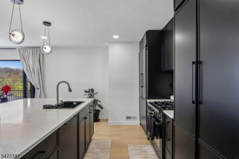 8 Rand Drive West Orange NJ 07052