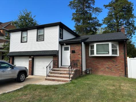 126 W 5th Avenue Roselle NJ 07203
