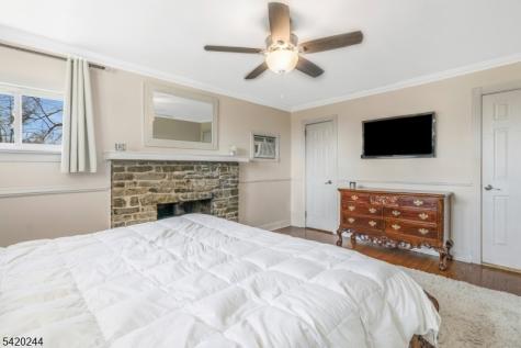123 Thatchers Hill Road Raritan NJ 08822