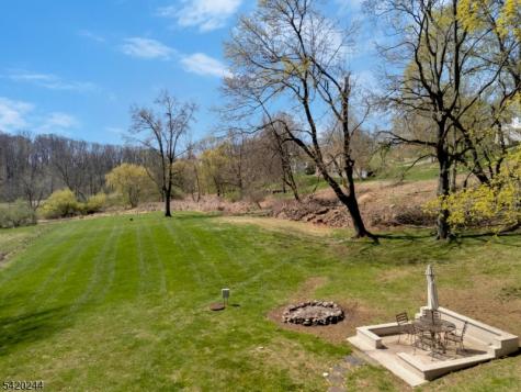 123 Thatchers Hill Road Raritan NJ 08822