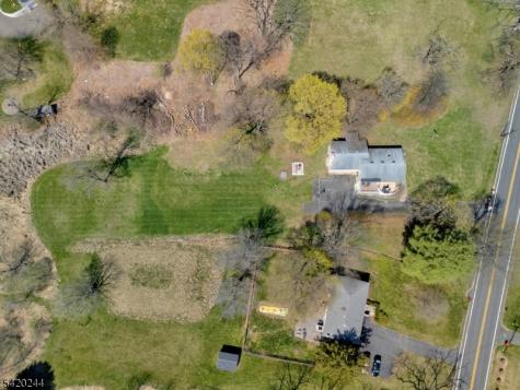 123 Thatchers Hill Road Raritan NJ 08822