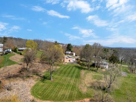 123 Thatchers Hill Road Raritan NJ 08822