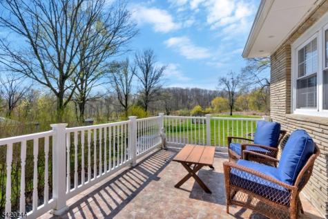 123 Thatchers Hill Road Raritan NJ 08822