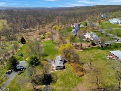 123 Thatchers Hill Road Raritan NJ 08822
