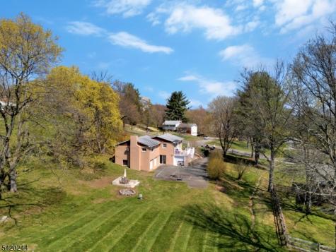 123 Thatchers Hill Road Raritan NJ 08822