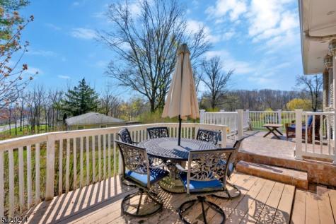 123 Thatchers Hill Road Raritan NJ 08822