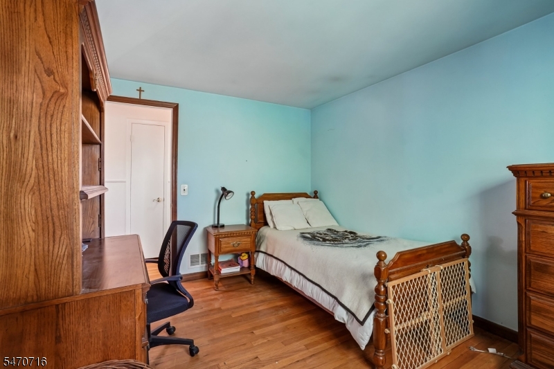 4 Nautical Terrace Jefferson NJ 07849