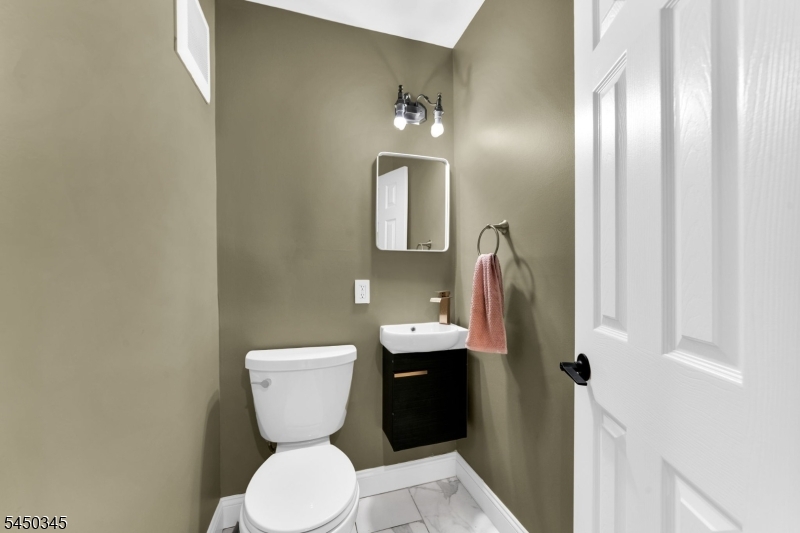 17 Rockaway Valley Road Montville NJ 07005