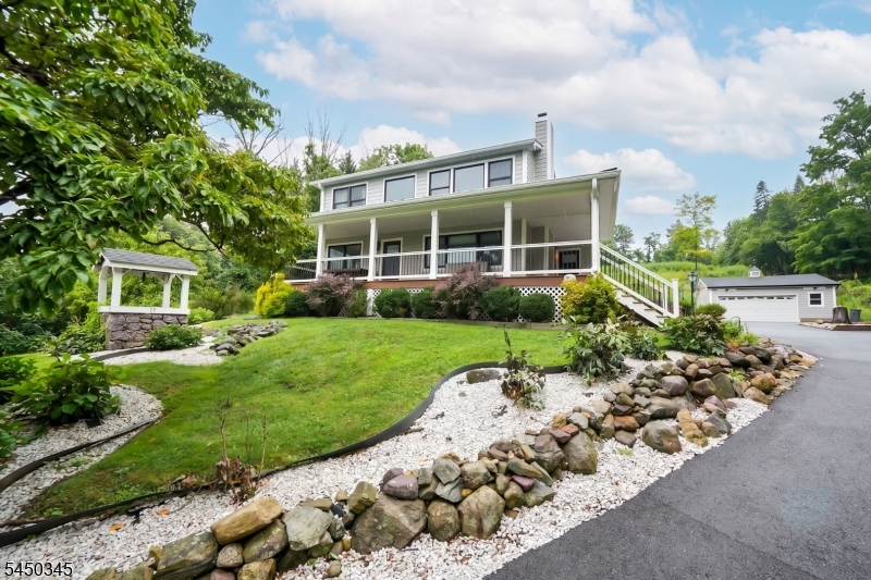 17 Rockaway Valley Road Montville NJ 07005
