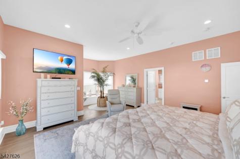 6 Capstan Road Ocean NJ 08758