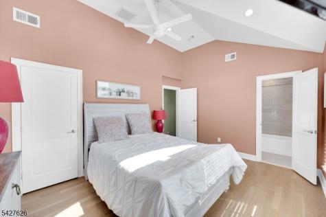 6 Capstan Road Ocean NJ 08758