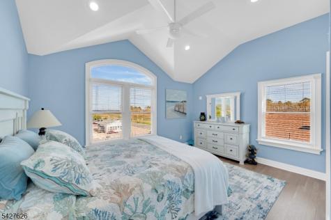 6 Capstan Road Ocean NJ 08758