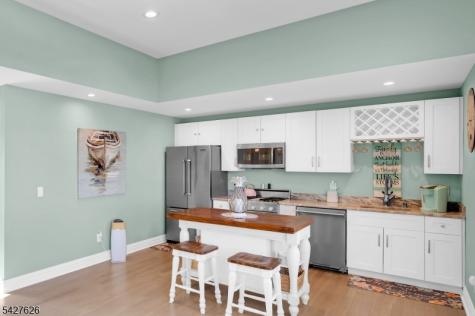 6 Capstan Road Ocean NJ 08758