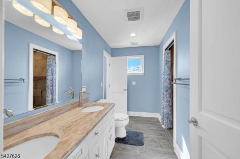 6 Capstan Road Ocean NJ 08758