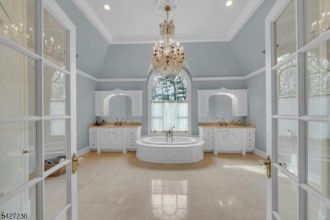 501 Timberline Drive Franklin Lakes NJ 07417