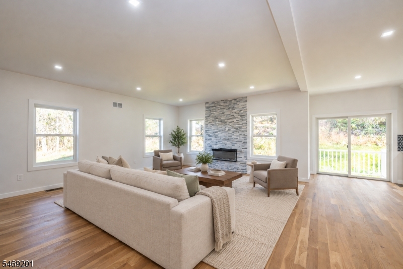 6 Ruby Court Hardyston NJ 07419