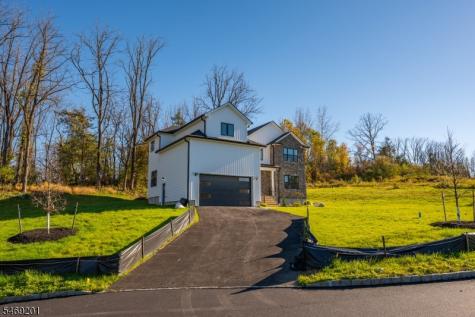 6 Ruby Court Hardyston NJ 07419