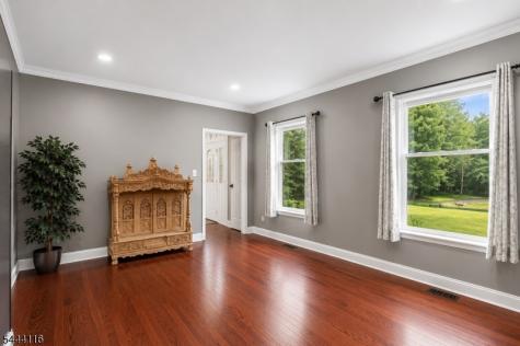 164 E Mountain Road Hillsborough NJ 08844