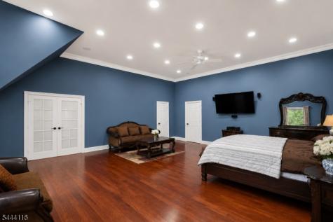 164 E Mountain Road Hillsborough NJ 08844