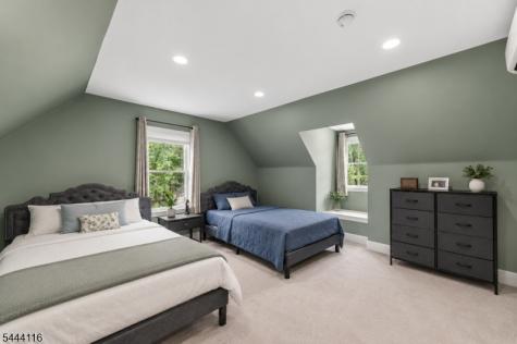 164 E Mountain Road Hillsborough NJ 08844
