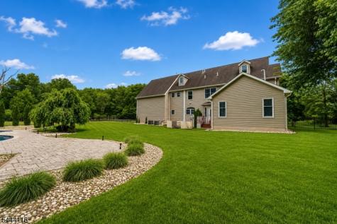 164 E Mountain Road Hillsborough NJ 08844