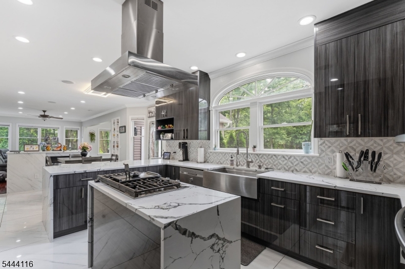 164 E Mountain Road Hillsborough NJ 08844