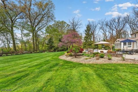 48 Tree Top Road Readington NJ 08889