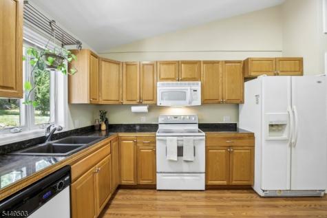 523 W Hill Road Lebanon NJ 08826