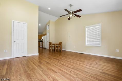 523 W Hill Road Lebanon NJ 08826