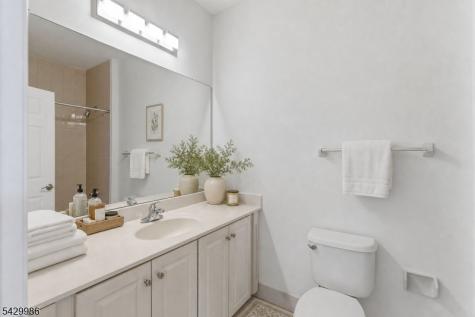18 Todd Street Hillsborough NJ 08844