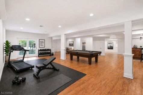 18 Todd Street Hillsborough NJ 08844