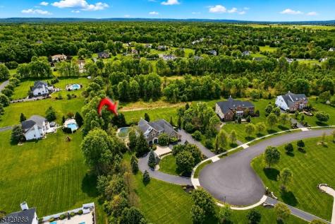 18 Todd Street Hillsborough NJ 08844