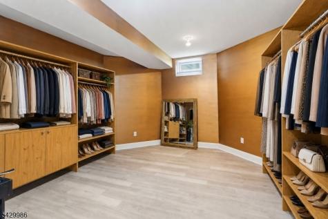 18 Todd Street Hillsborough NJ 08844