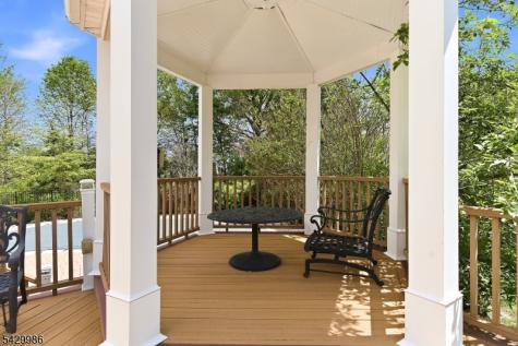 18 Todd Street Hillsborough NJ 08844