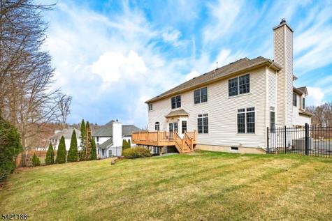 6 Hunter Drive Mount Olive NJ 07828