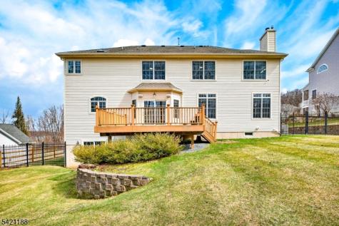 6 Hunter Drive Mount Olive NJ 07828
