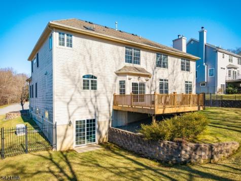 6 Hunter Drive Mount Olive NJ 07828