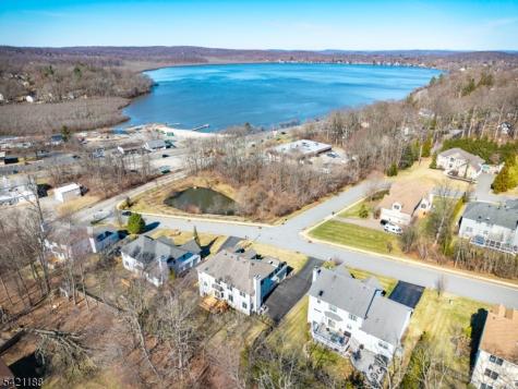 6 Hunter Drive Mount Olive NJ 07828
