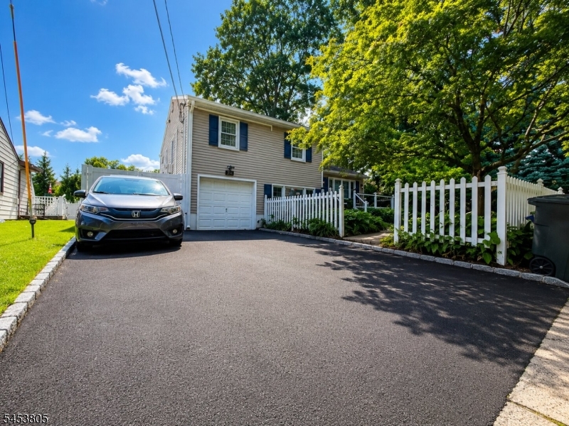 314 N Michigan Avenue Kenilworth NJ 07033