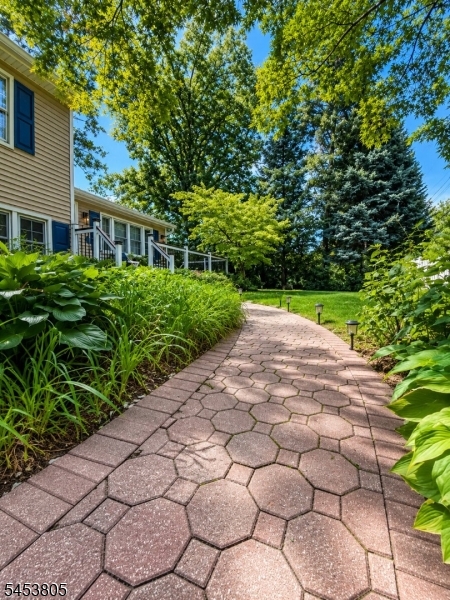 314 N Michigan Avenue Kenilworth NJ 07033