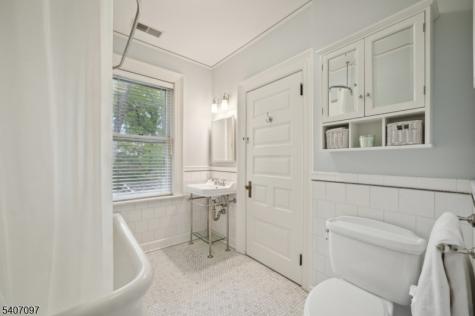 40 Highland Avenue Millburn NJ 07078