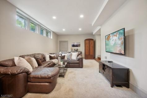 40 Highland Avenue Millburn NJ 07078