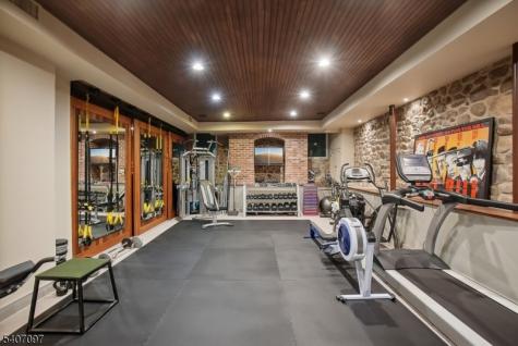 40 Highland Avenue Millburn NJ 07078