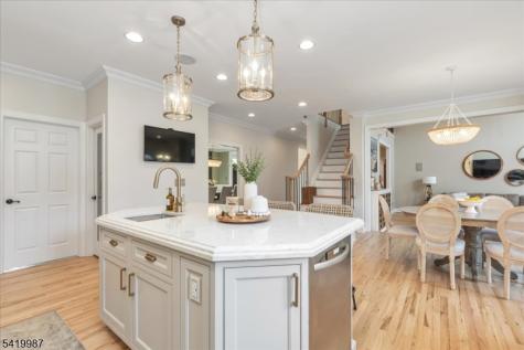 38 Still Hollow Road Tewksbury NJ 08833